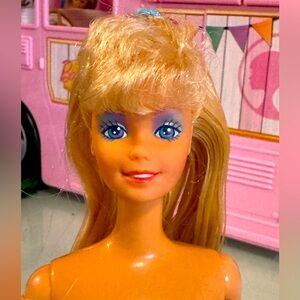 Barbie and the rockers ( with dance action)